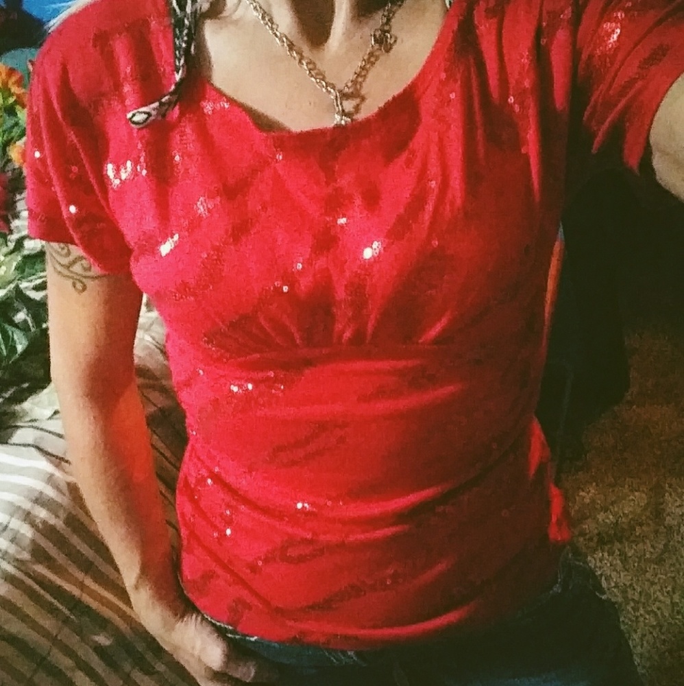 Bright red Sequined top